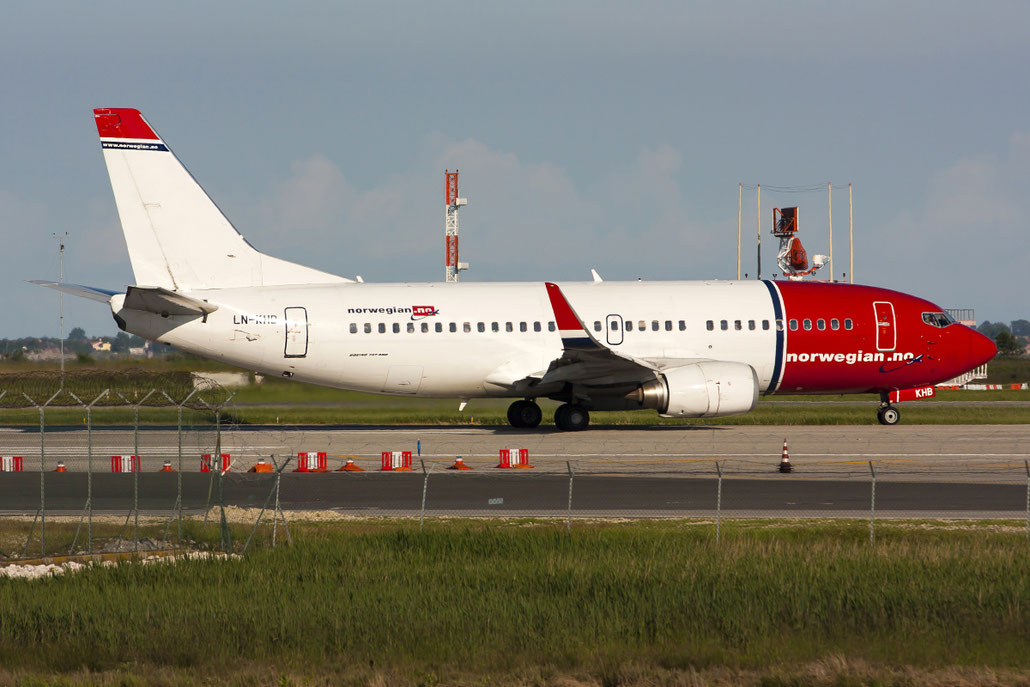 LN-KHB B737-31S 29264/3070 Norwegian @ Venezia Airport 21.05.2013 © Piti Spotter Club Verona