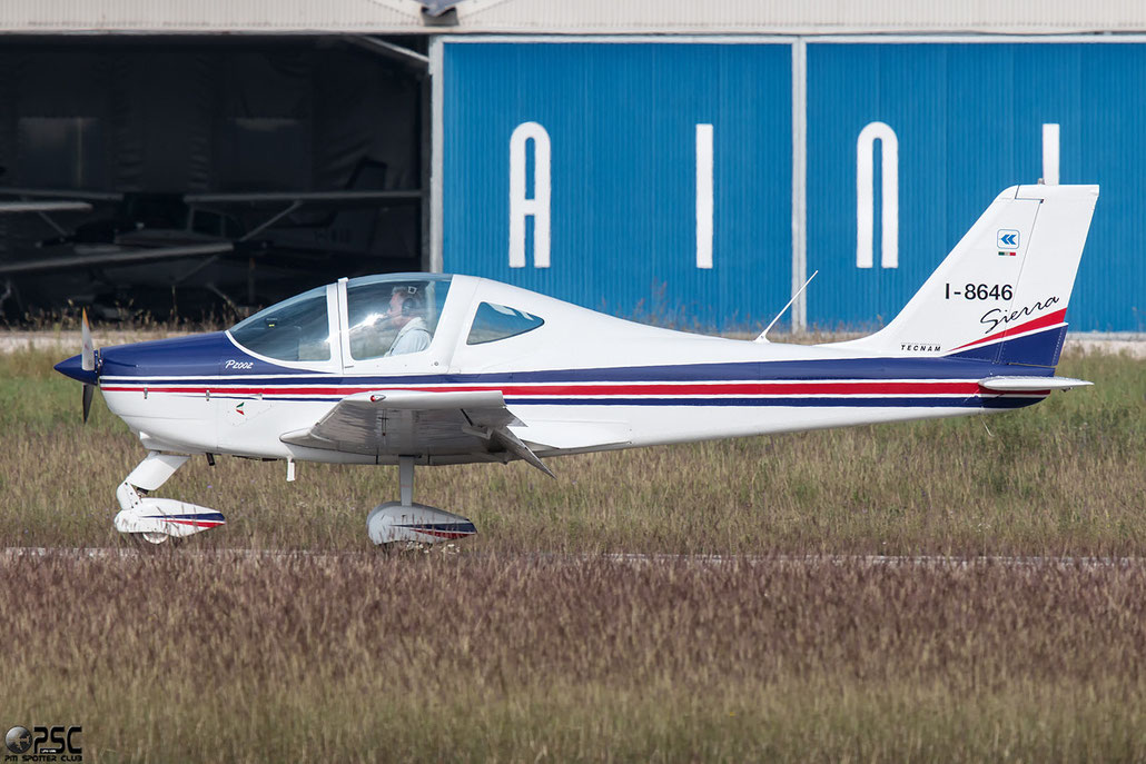 I-8646 -  Tecnam P2002