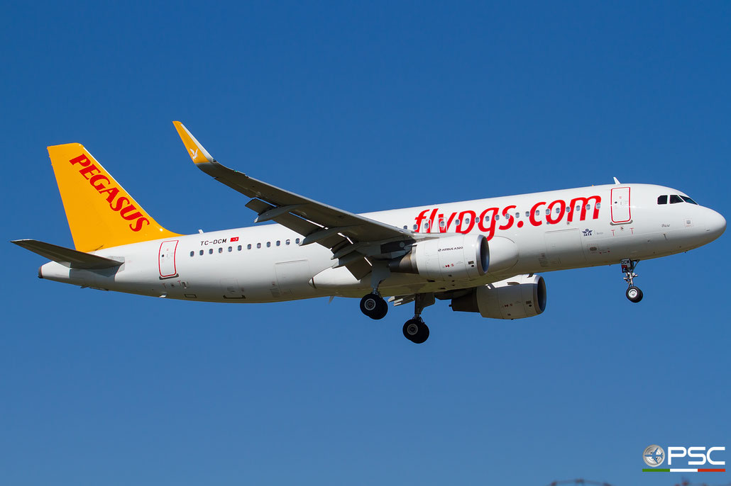 TC-DCM A320-214 7200 Pegasus Airlines @ Bologna Airport 03.2018 © Piti Spotter Club Verona