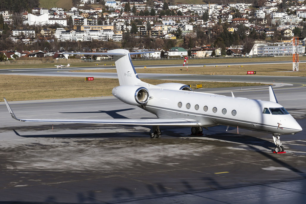 M-UGIC G550 5406 Jet Aviation Business Jets @ Innsbruck Airport 29.12.2015 © Piti Spotter Club Verona