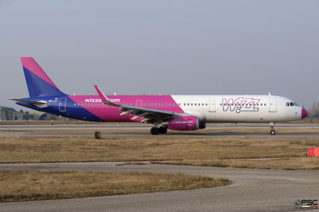 HA-LXF A321-231 7155 Wizz Air 