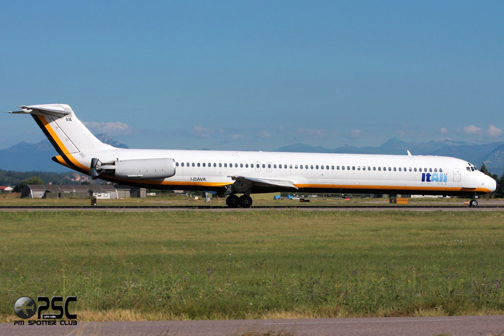 I-DAVA MD-82 49215/1253 Air Bee