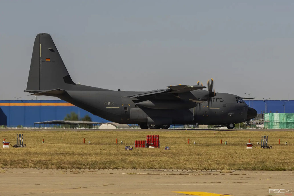 55+06  KC-130J 382-5979 BATS @ Bucarest BUC 08 2025 © Piti Spotter Club Verona