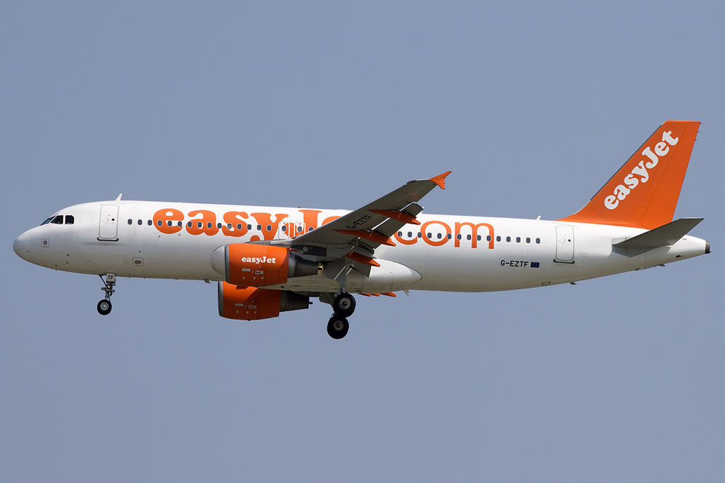 G-EZTF A320-214 3922 EasyJet Airline @ Venezia Airport 05.06.2015  © Piti Spotter Club Verona