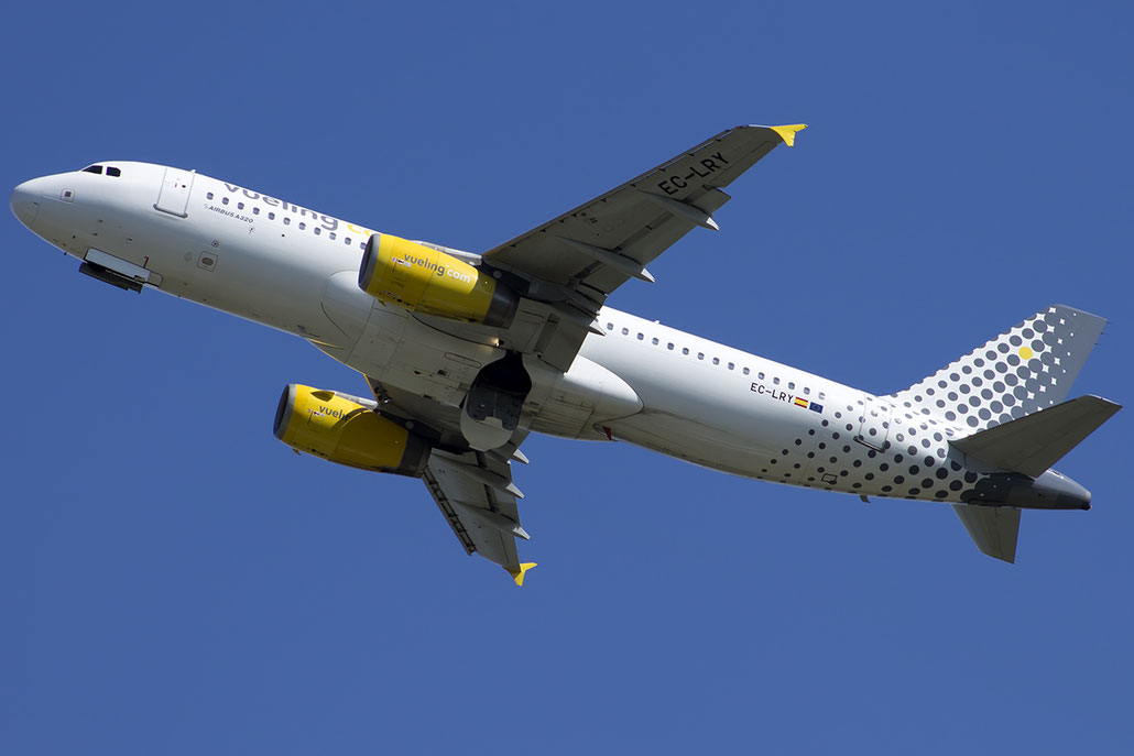 EC-LRY A320-232 1862 Vueling Airlines @ Venezia Airport 20.07.2014 © Piti Spotter Club Verona