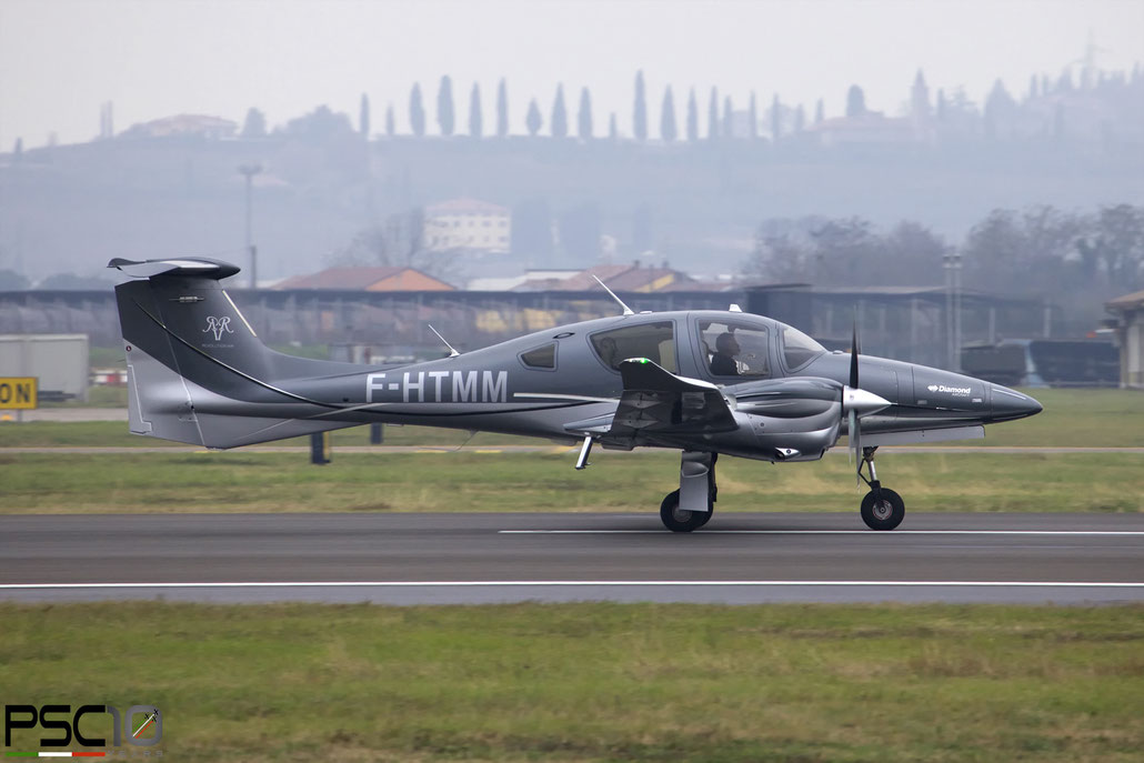 F-HTMM - DA62 - Diamond DA 62  @ Aeroporto di Verona  12 2022 © Piti Spotter Club Verona