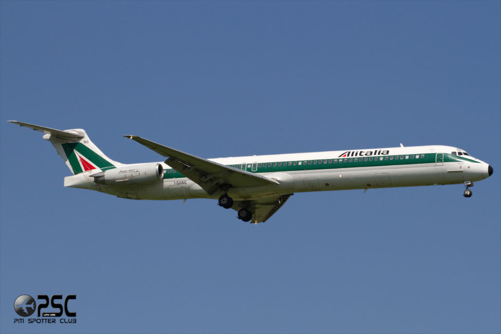 McDonnell Douglas MD-80/90 - MSN 53176 - I-DANG @ Aeroporto di Verona © Piti Spotter Club Verona