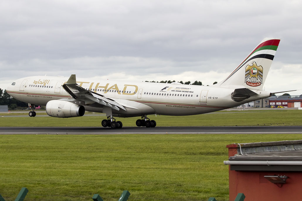 A6-EYP A330-243 854 Etihad Airways @ Dublin Airport 14.08.2016 © Piti Spotter Club Verona