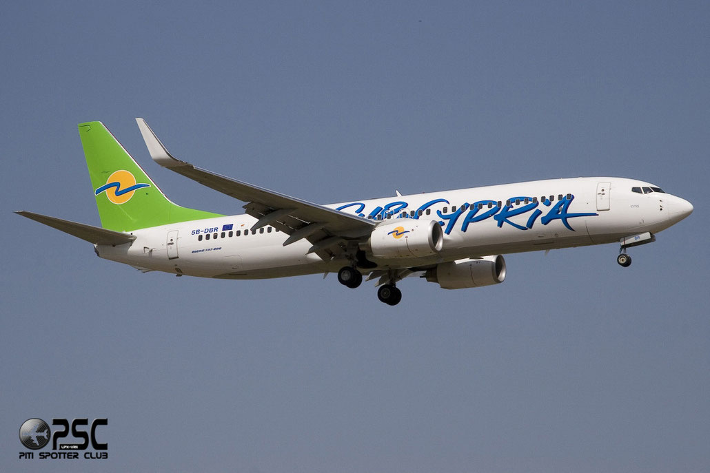5B-DBR B737-8Q8 30720/2235 EuroCypria Airways