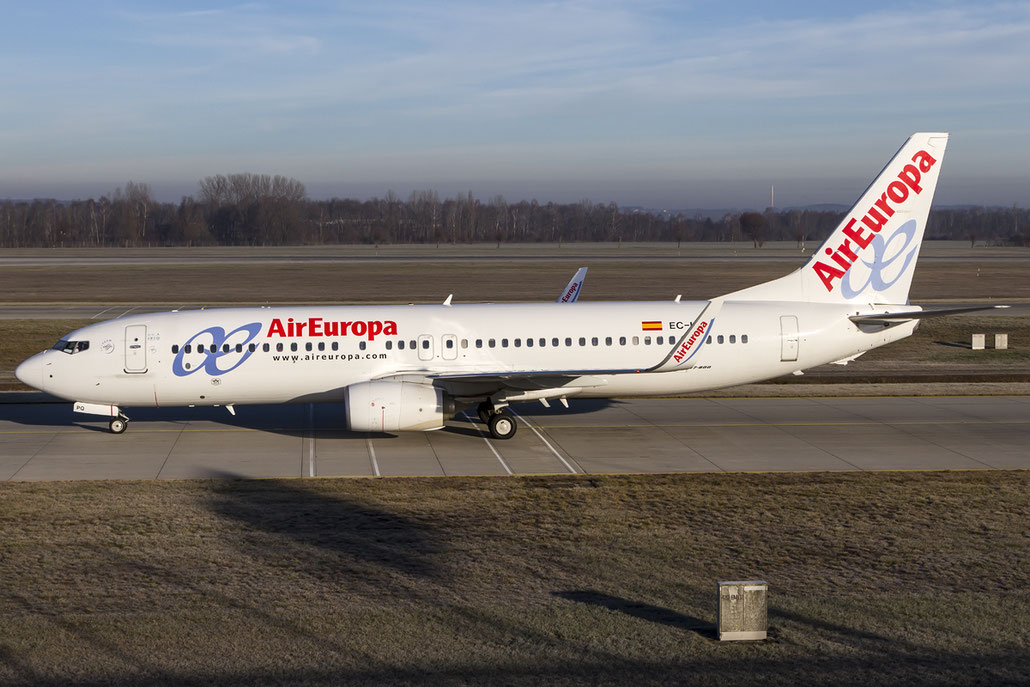 EC-LPQ B737-85P 35496/4015 Air Europa @ Munich Airport 28.12.2015 © Piti Spotter Club Verona