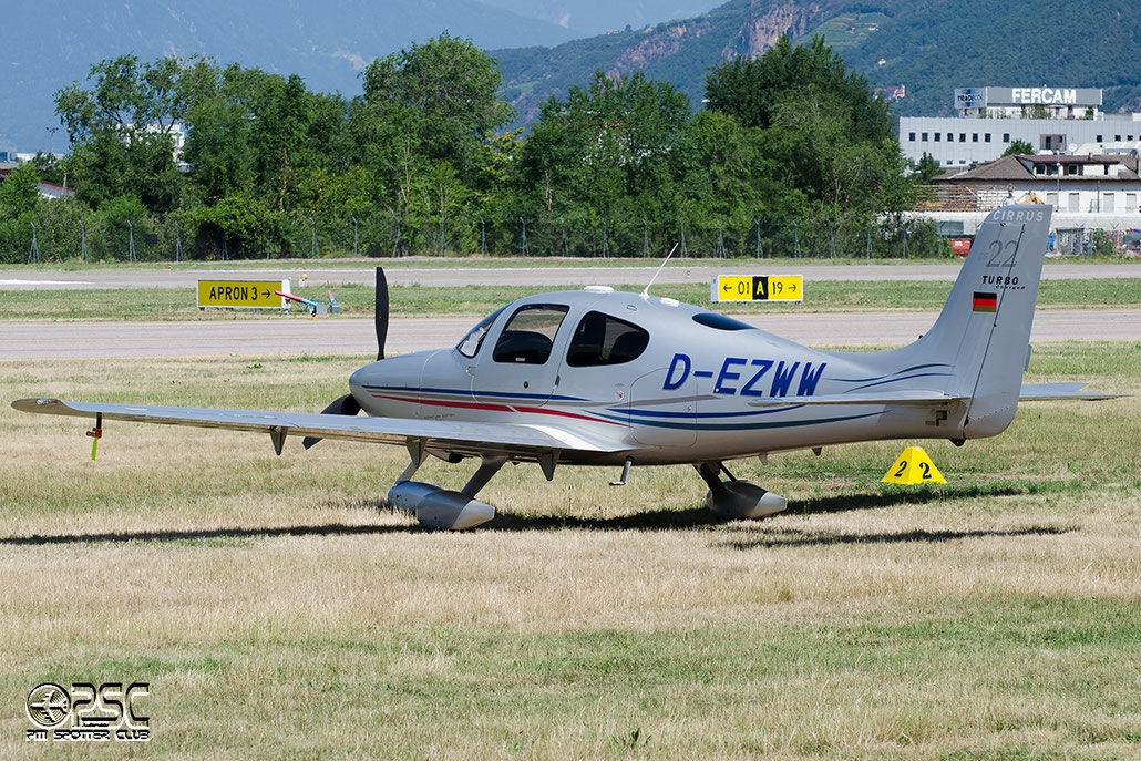 D-EZWW Cirrus Design Corp SR-22 SR22 2346 @ Aeroporto di Bolzano © Piti Spotter Club Verona