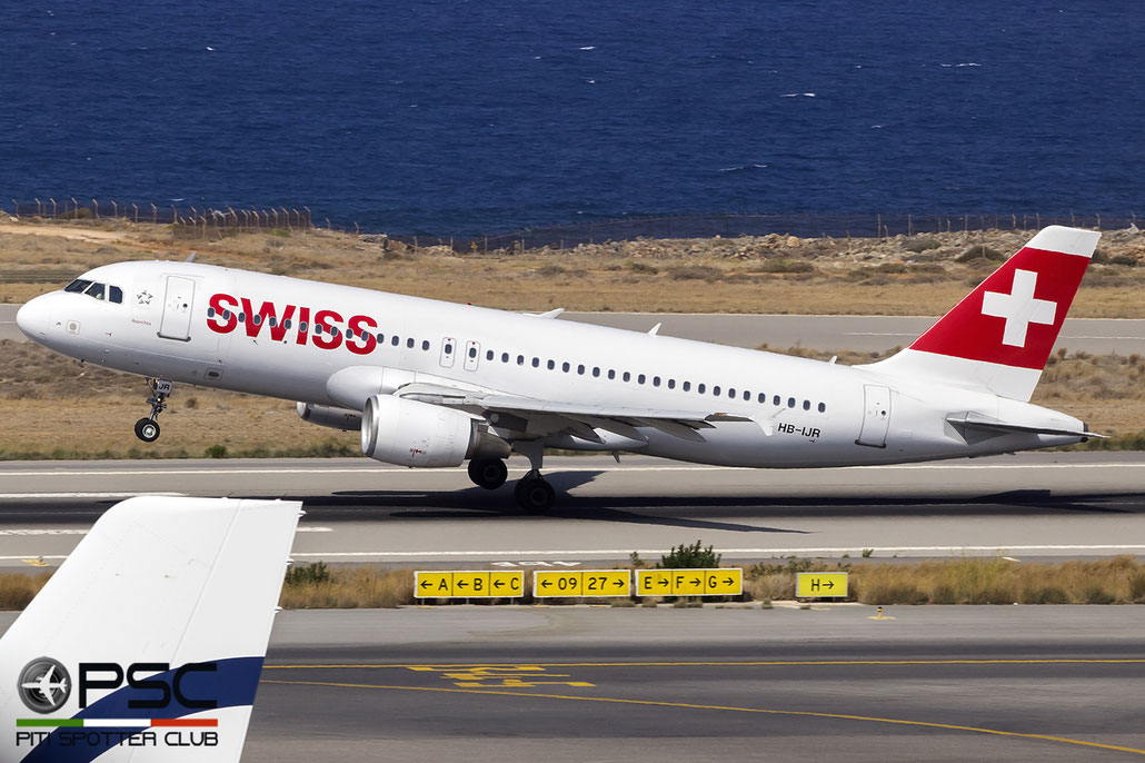 HB-IJR A320-214 703 Swiss International Air Lines @ Heraklion Airport 09.2016 © Piti Spotter Club Verona