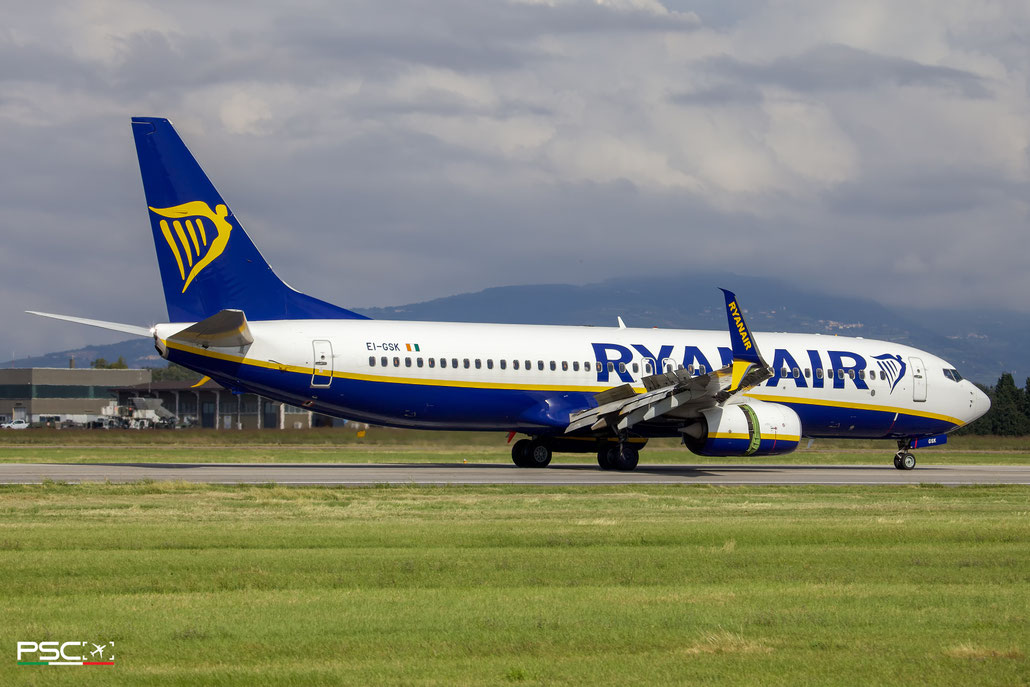 EI-GSK Boeing 737-800 44855 7187   Ryanair 2018  @ Verona Villafranca 10 2025 © Piti Spotter Club Verona