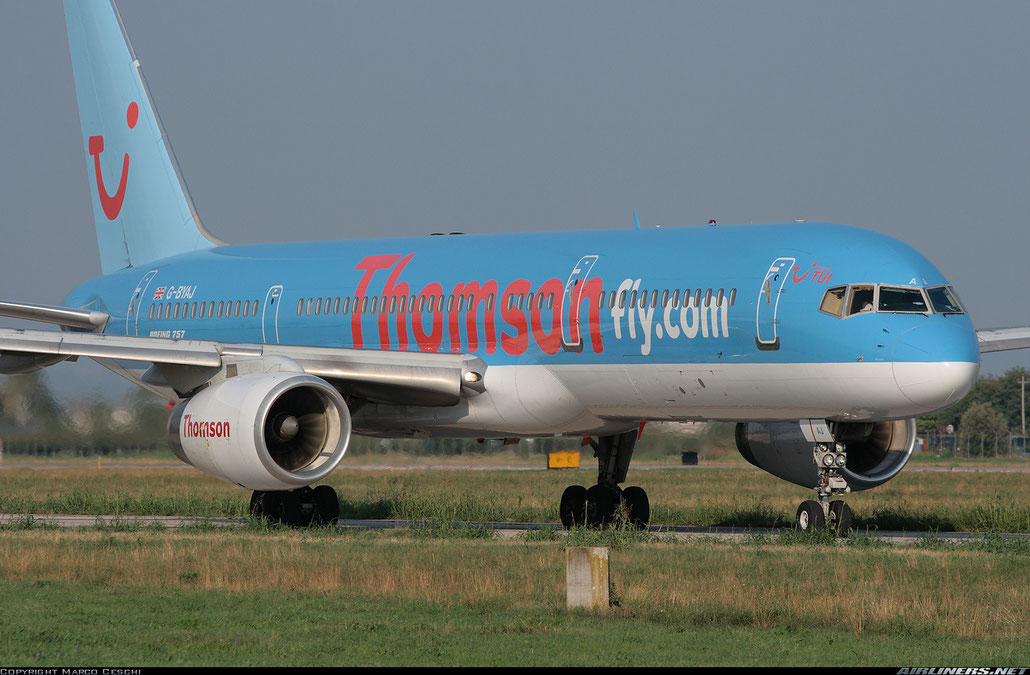 Boeing 757 - MSN 25623 - G-BYAJ @ Aeroporto di Verona © Piti Spotter Club Verona