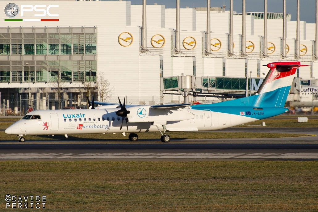 LX-LGG DHC-8-402 4418 Luxair @ Munchen Airport 13.12.2015 © Piti Spotter Club Verona