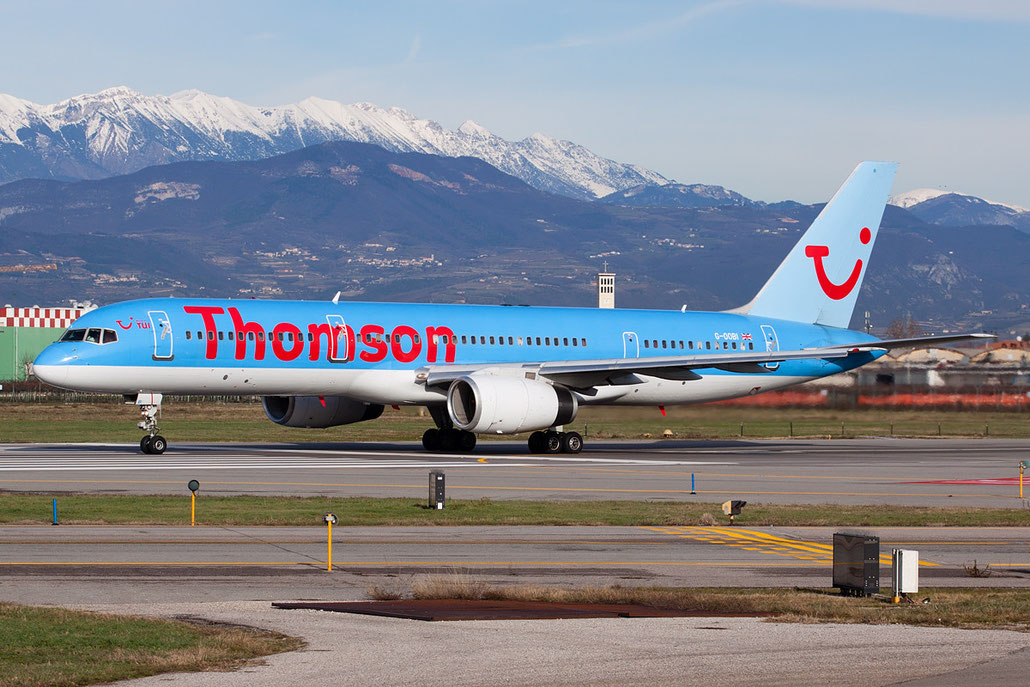 Boeing 757 - MSN 27146 - G-OOBI  @ Aeroporto di Verona © Piti Spotter Club Verona