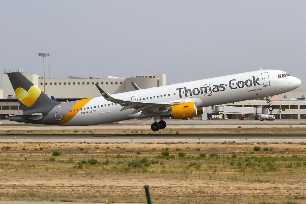 G-TCDG A321-211 6122 Thomas Cook Airlines @ Palma de Mallorca Airport 07.2014 © Piti Spotter Club Verona