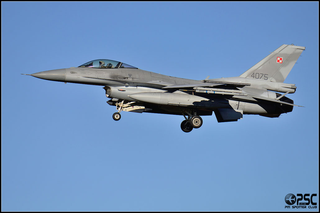 4075   F-16C-52CF  JC-36  32.BLT (10.elt) © Piti Spotter Club Verona 