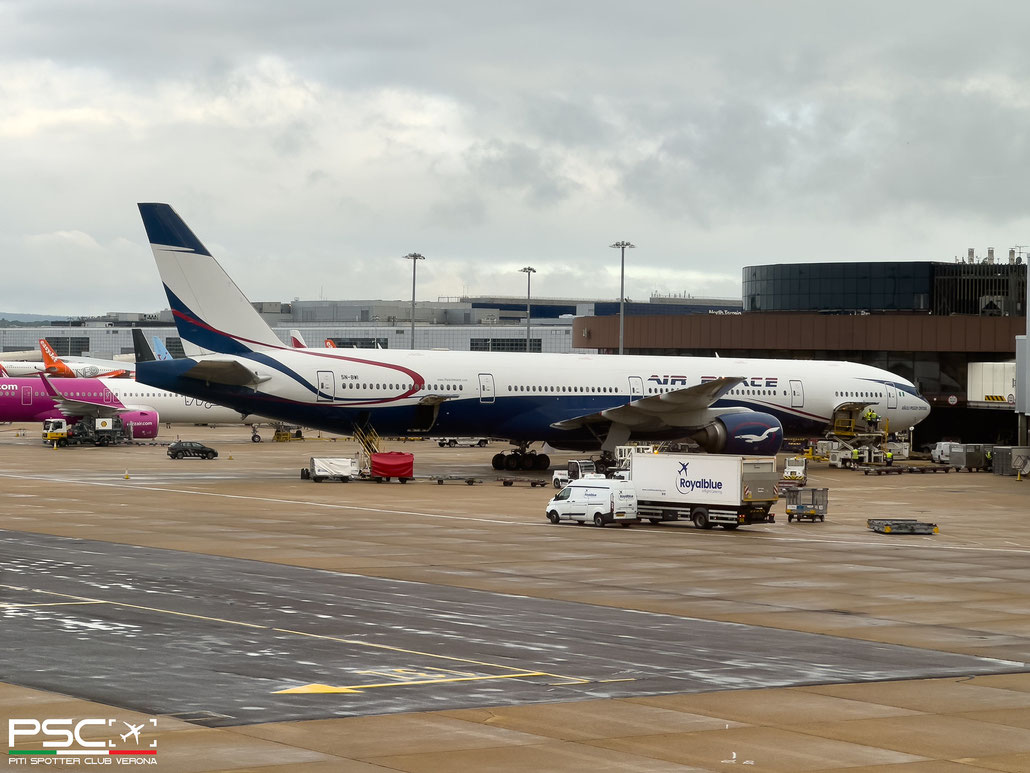5N-BWI Boeing 777-312 33375 505 Trent 892 Añuli Peggy Onyema Air Peace (Pembroke) 2005 @ London Gatwick 07 2024 © Piti Spotter Club Verona