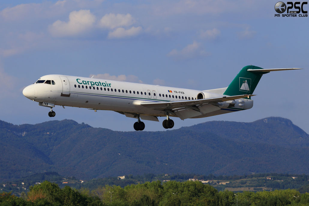 YR-FKB Fokker 100 11369 Carpatair @ Bergamo Airport 11.08.2013 © Piti Spotter Club Verona