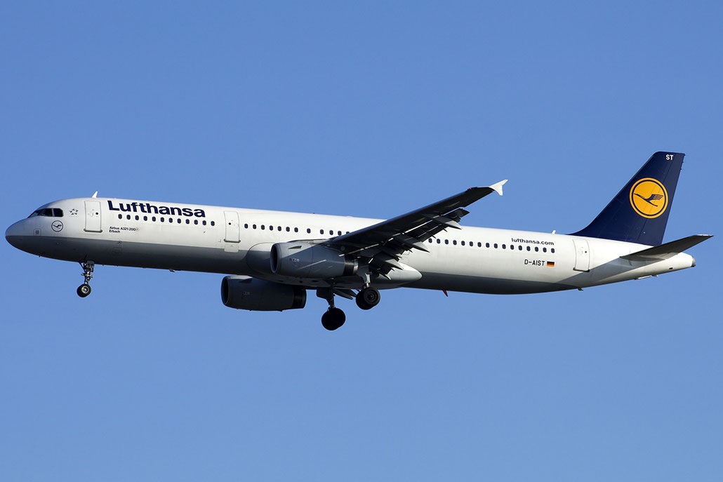 D-AIST A321-231 4005 Lufthansa @ Venice Airport 24.09.2014  © Piti Spotter Club Verona