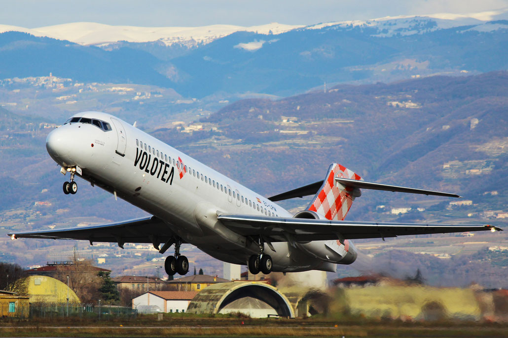 EC-LPM Boeing 717-200 55185 5145 BR715-A1-30 Volotea 2005 (il primo aereo immatricolato con Volotea) © Piti Spotter Club Verona