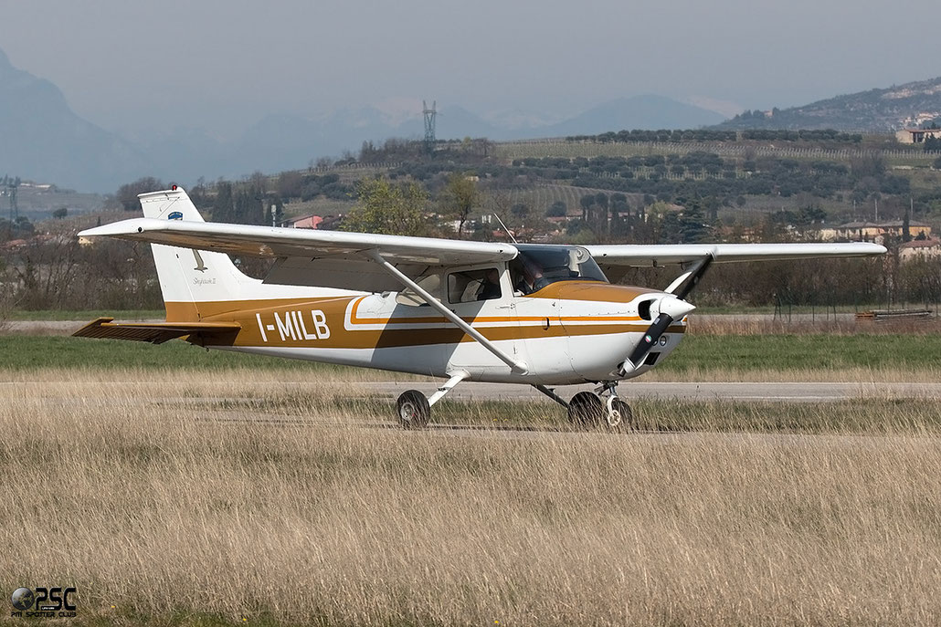 I-MILB Cessna 172M Skyhawk @ Aeroporto Verona Boscomantico © Piti Spotter Club Verona