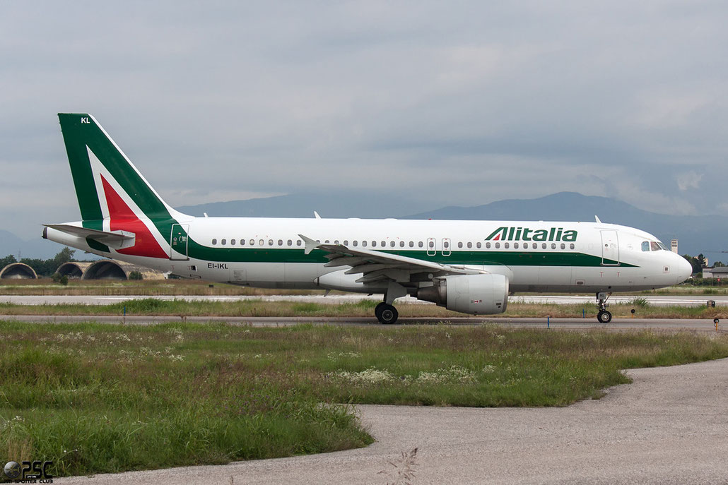 EI-IKL A320-214 1489 Alitalia