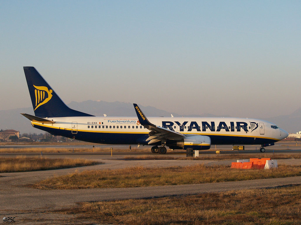 Boeing 737 Next Gen - MSN 38500 - EI-EKK @ Aeroporto di Verona © Piti Spotter Club Verona