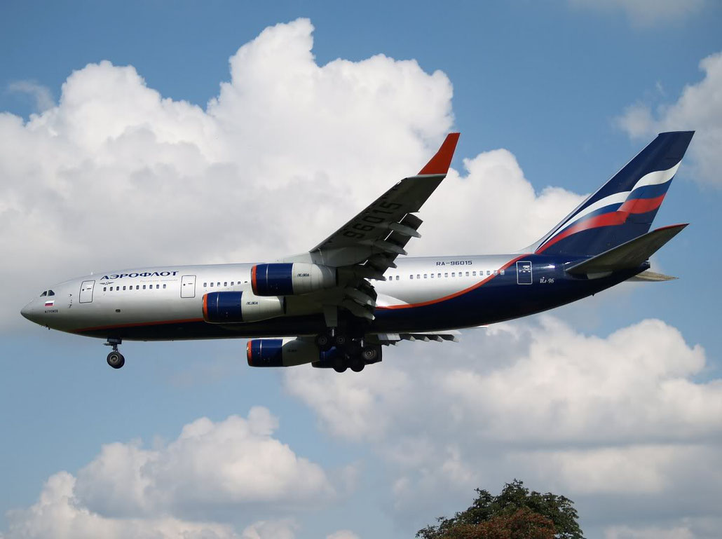 74393202012 Il-96-300 RA-96015 Aeroflot Rus. Al @ London Heathrow Airport 08.2007 © Piti Spotter Club Verona