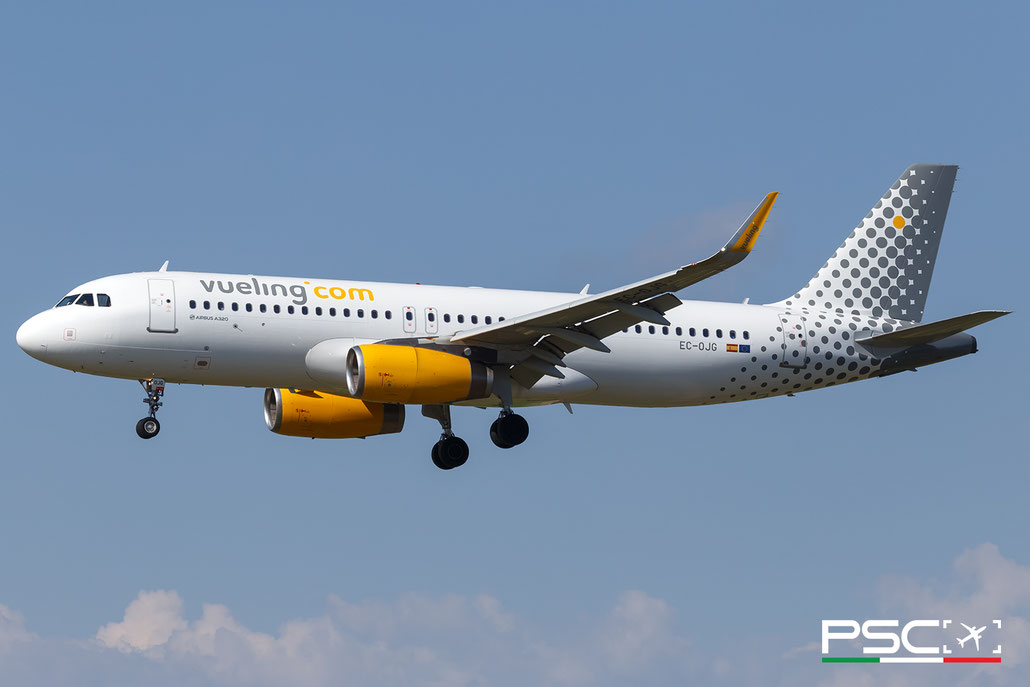 EC-OJG Airbus A320-232 6093  V2527-A5  Vueling 2014 @ Barcellona BCN 09 2025 © Piti Spotter Club Verona