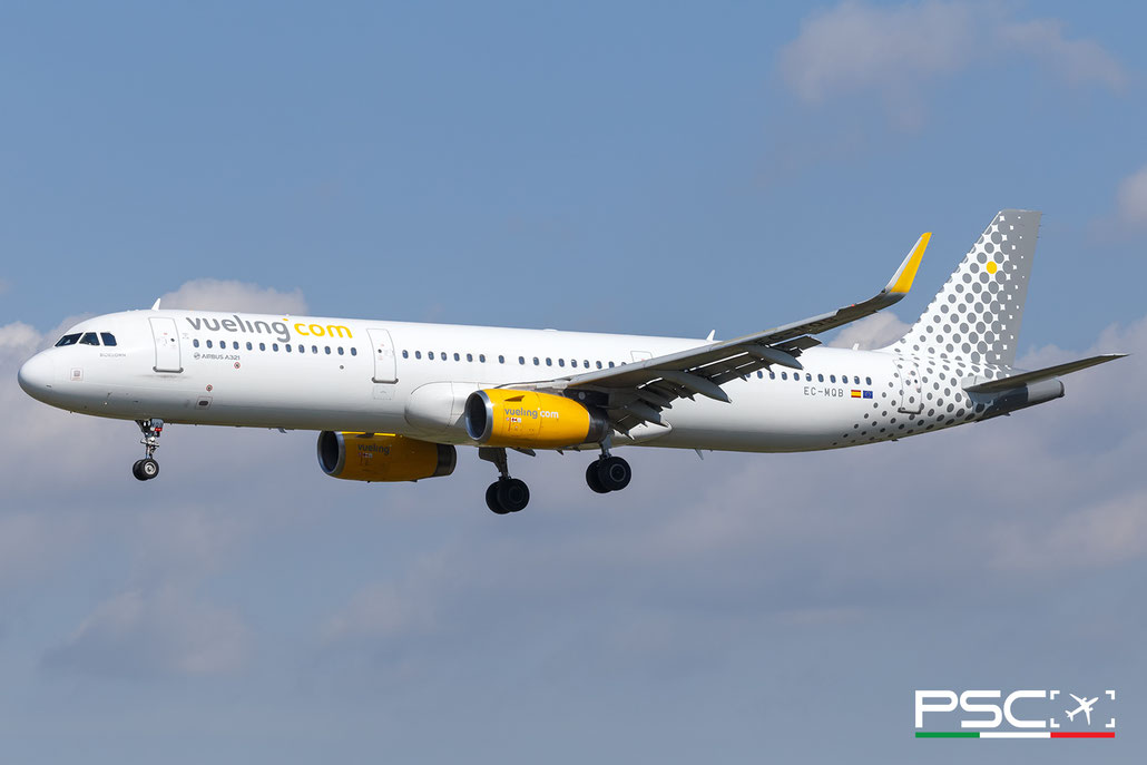 EC-MQB Airbus A321-231 sl 7599  V2533-A5 Biciclown Vueling 2017 @ Barcellona BCN 09 2025 © Piti Spotter Club Verona