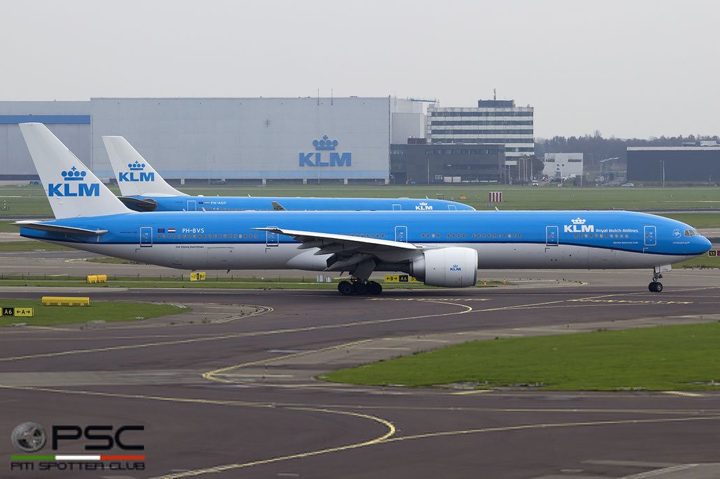 PH-BVS B777-300ER 61604/1472 KLM Royal Dutch Airlines @ Amsterdam Airport 05.11.2017 © Piti Spotter Club Verona