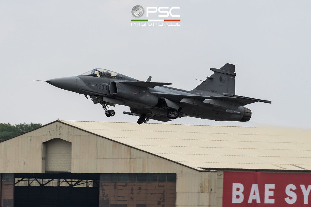 9239   JAS39C  39-239  211.tl © Piti Spotter Club Verona 