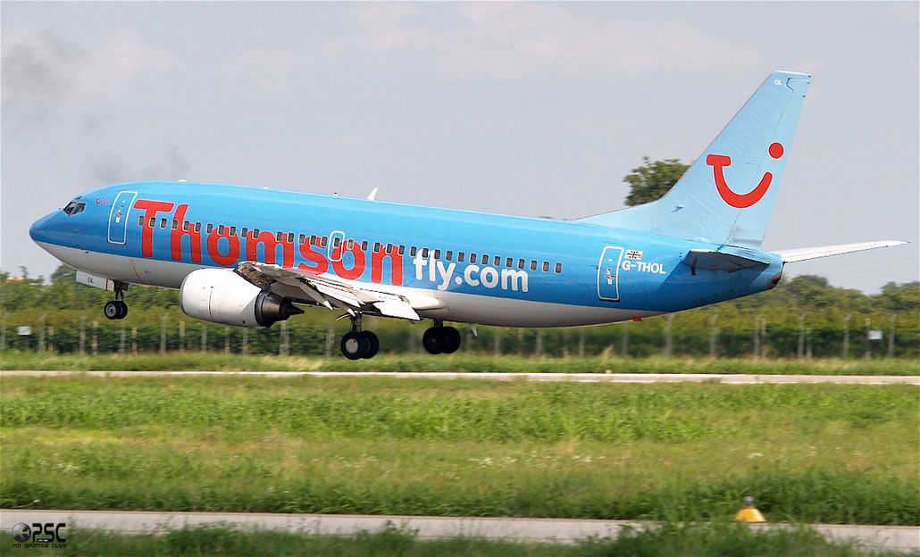 Boeing 737 - MSN 28594 - G-THOL @ Aeroporto di Verona © Piti Spotter Club Verona