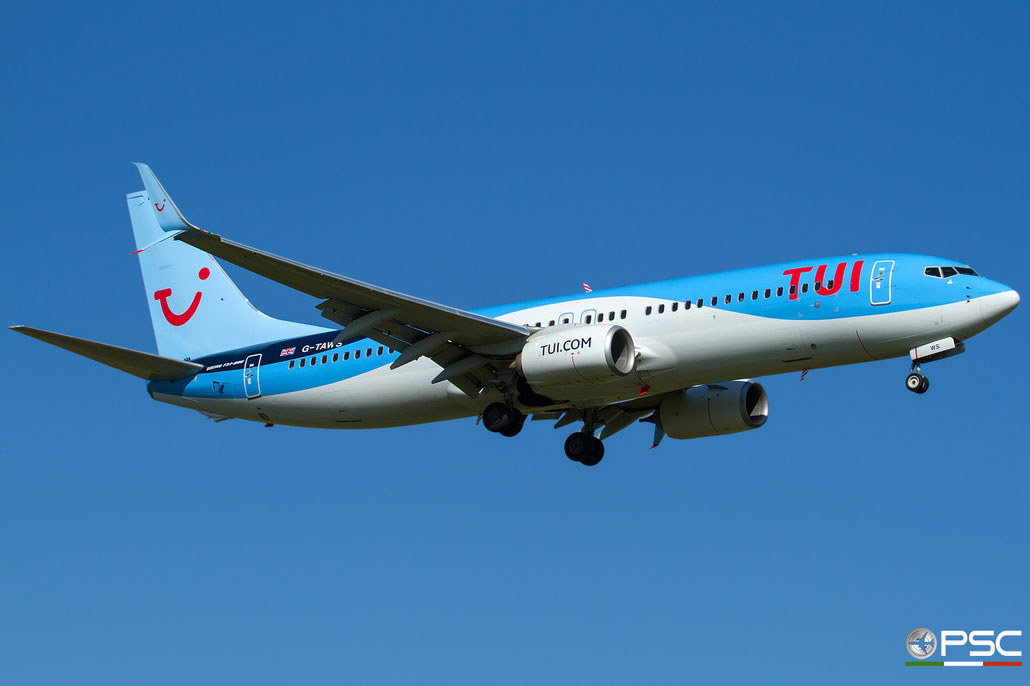 G-TAWS B737-8K5 37241/4842 TUI Airlines UK @ Aeroporto di Verona 13.05.2017  © Piti Spotter Club Verona