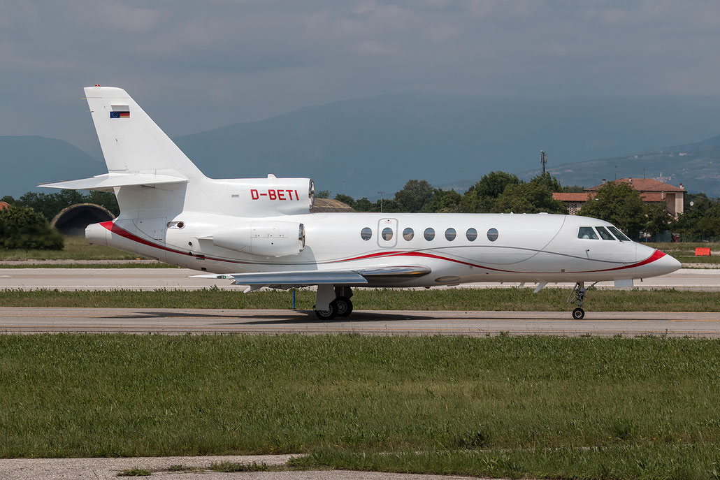 D-BETI Falcon 50EX 267 Adolf Würth GmbH & Co. KG @ Aeroporto di Verona 10.05.2017  © Piti Spotter Club Verona