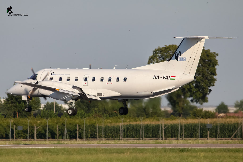 HA-FAI EMB120ER 120123 Budapest Aircraft Service @ Aeroporto di Verona - 13/08/2016 © Piti Spotter Club Verona