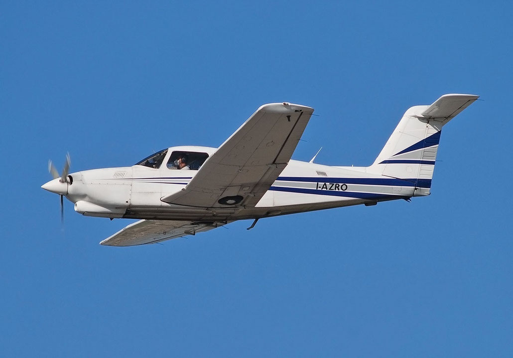 I-AZRO Piper PA-28RT 8031025 Aeroclub di Verona @ Aeroporto di Verona 11.2020  © Piti Spotter Club Verona