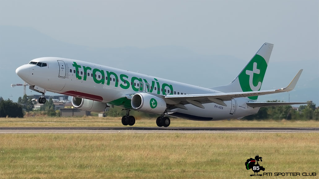 PH-HZA B737-8K2 28373/51 Transavia Airlines @ Aeroporto di Verona - 22/07/2016 © Piti Spotter Club Verona