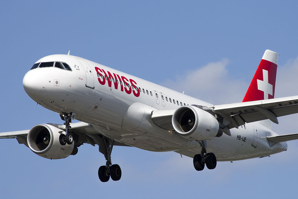 HB-IJE A320-214 559 Swiss International Air Lines @ London Heathrow Airport 13.05.2015 © Piti Spotter Club Verona