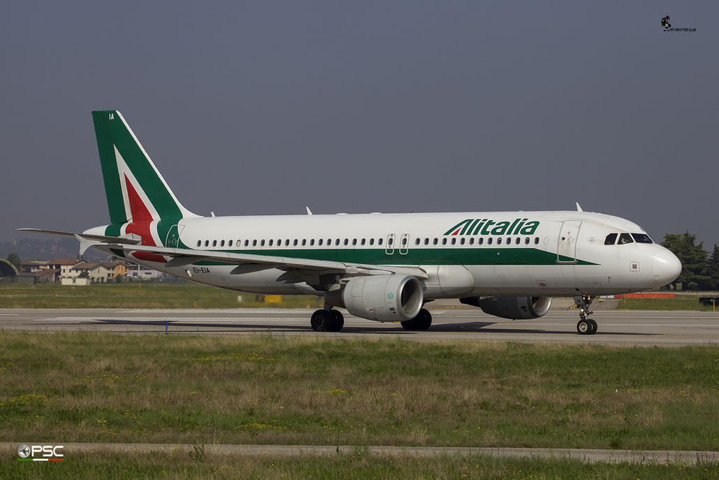 EI-EIA A320-216 4195 Alitalia @ Aeroporto di Verona 09.04.2017  © Piti Spotter Club Verona