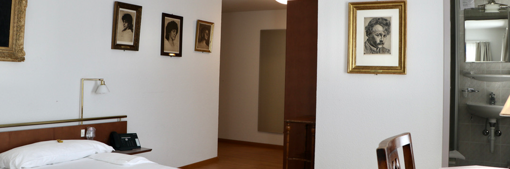 Originalgemälde Skulpturen Ritterrüstungen Deutschritter Orden
