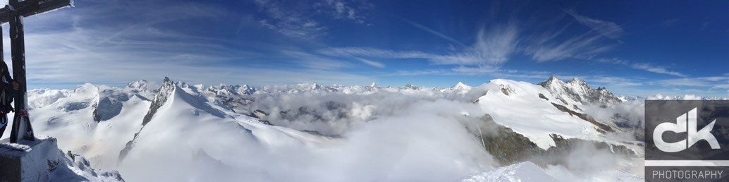 Gipfelpanorama auf dem Allalinhorn