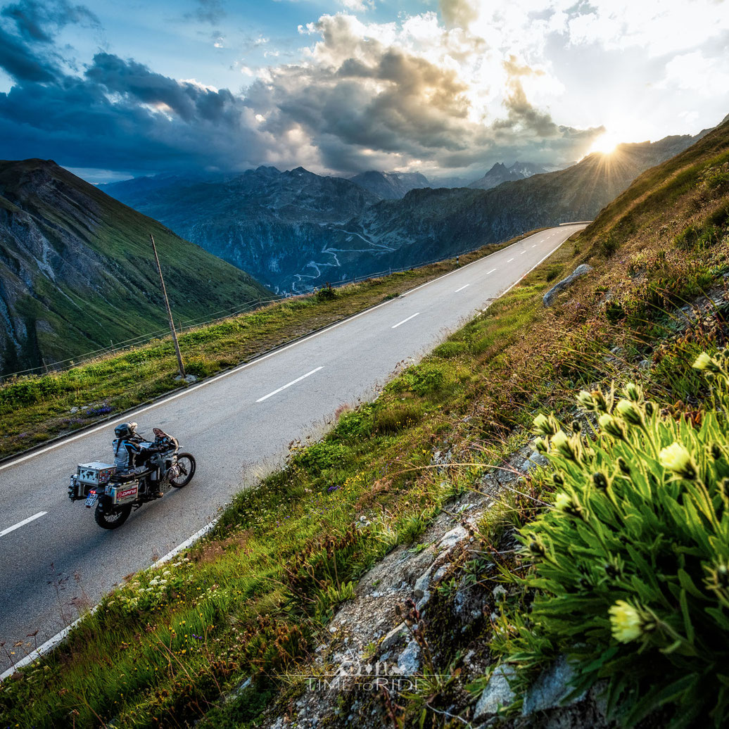die schönsten alpenpässe mit dem fahrrad
