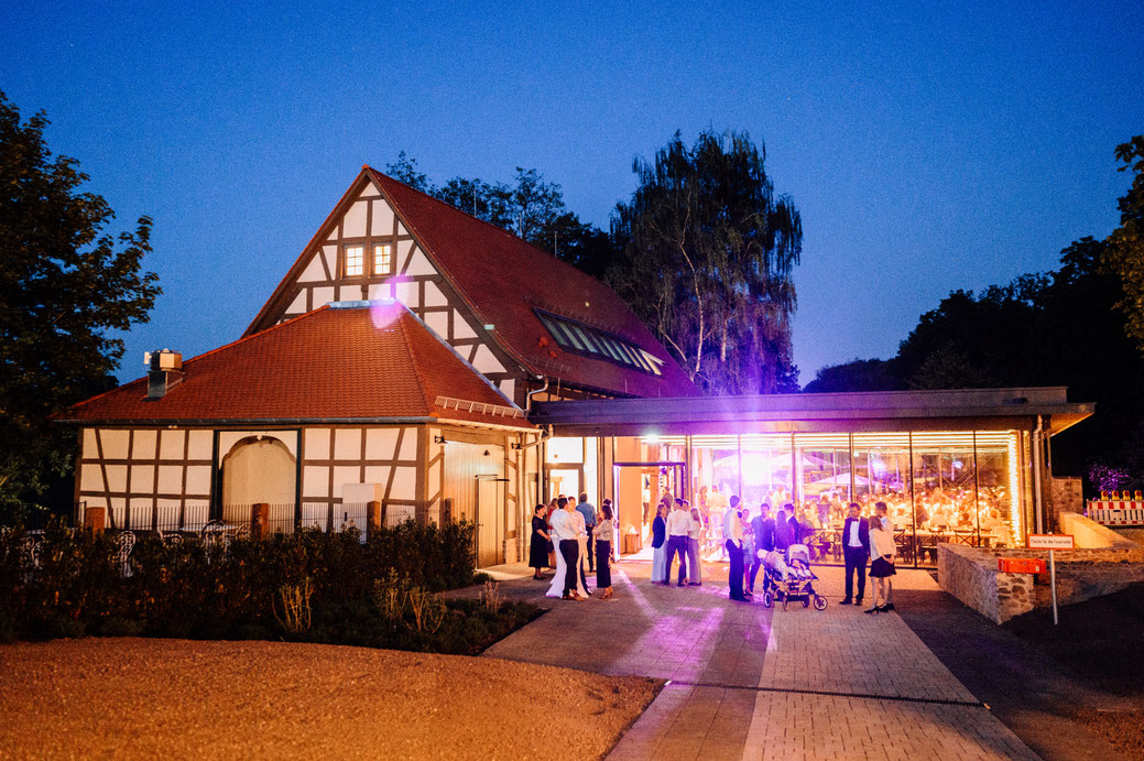 Hochzeitfotograf Marburg, Tomo Takemura, Hofgut Schmitte