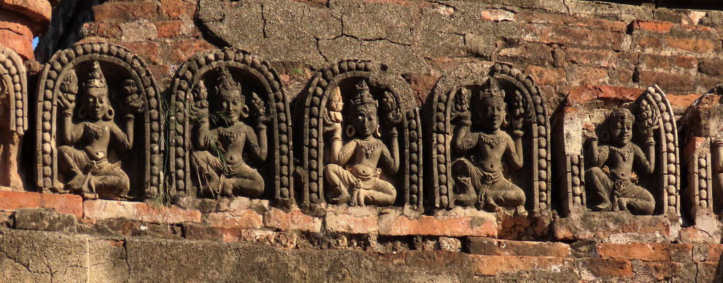 Relief am Abeyadana Tempel