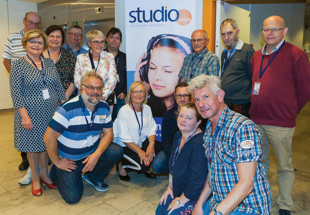 Een aantal VRTO-medewerkers na de startuitzending van Studio Jessa op 28 september 2018