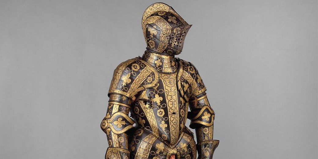 Steel armor garniture for George Clifford’s 1586 field and tournament use, featuring helmet, gauntlets, decorative Tudor rose, fleur-de-lis, and Queen Elizabeth’s cipher.