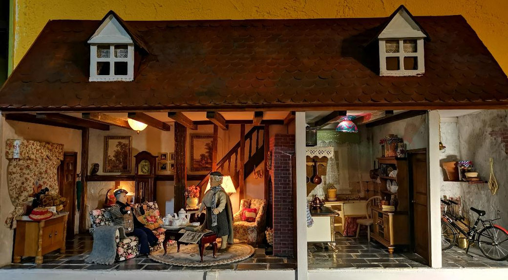 Miss Marple Puppenhaus
